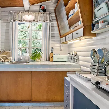 Casa vacanze 1 Bedroom Cozy In Nykobing Sj *