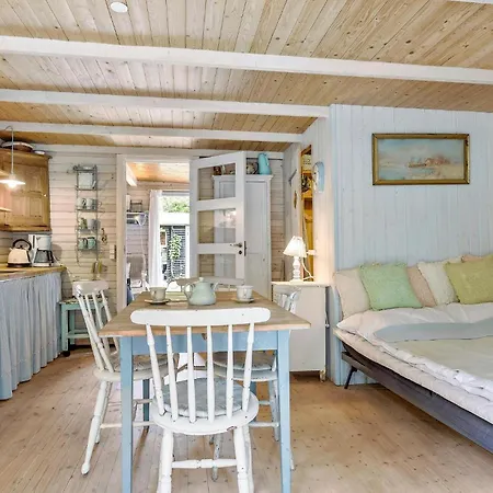1 Bedroom Cozy In Nykobing Sj * Nykøbing Sjælland