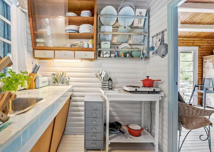 1 Bedroom Cozy In Nykobing Sj *